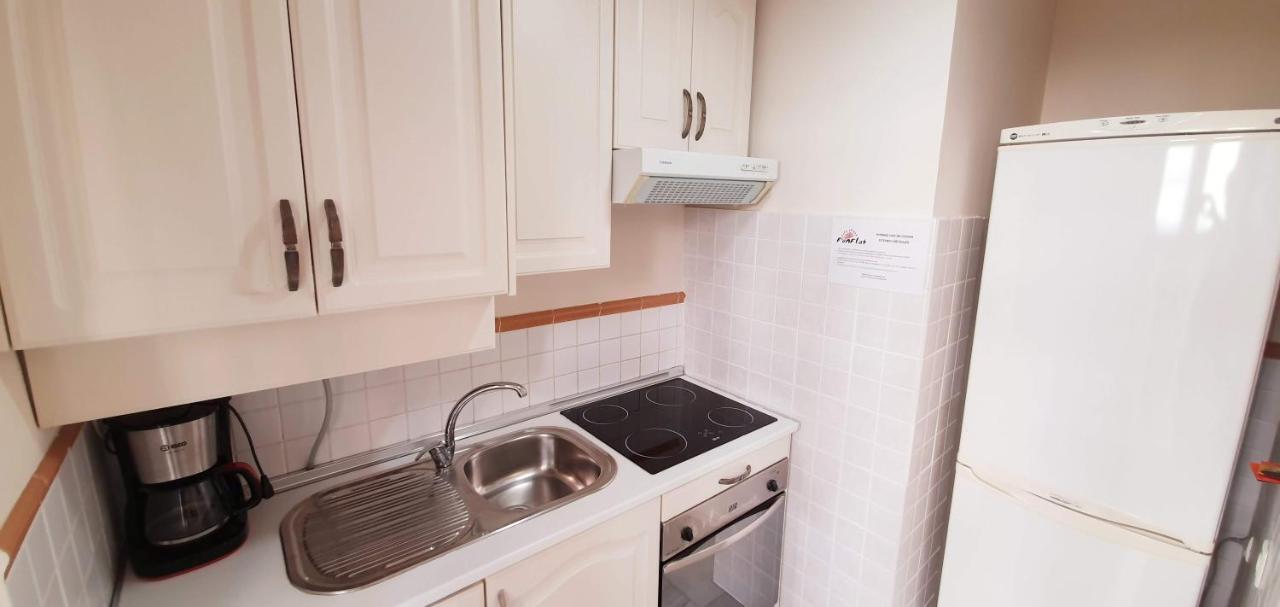 Fan Flat Carreteria Apartment Малага Екстериор снимка